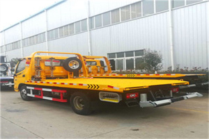 西和附近拖车救援搭电